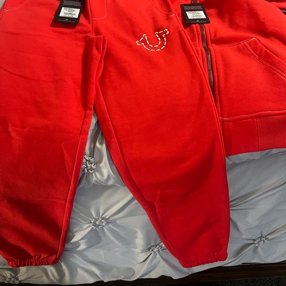 Red Tracksuit Set - Picture 2 of 2